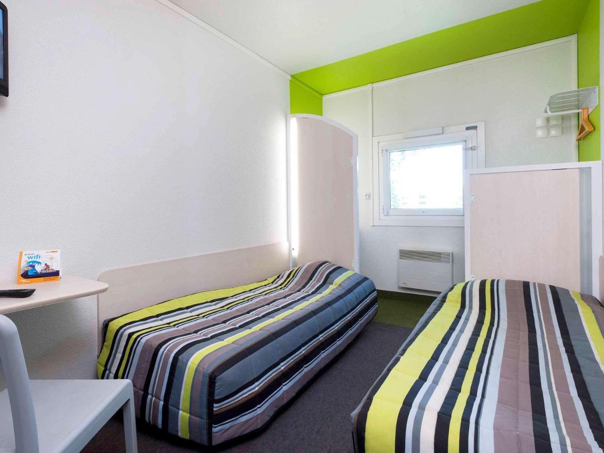 Enzo Hotel 1Er Prix Coudes Экстерьер фото